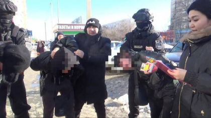 Ақтөбеде бопсалаумен айналысқан студенттер тобы құрықталды