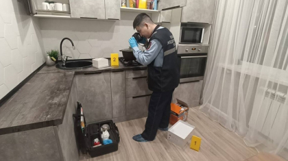«Су сүзгісін орнатамыз»: Петропавлда әжейдің 100 млн теңгесін ұрлаған жігіттер ұсталды