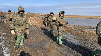 Өңірлерде мыңнан астам сарбаз тасқынға қарсы іс-шараға қатысып жатыр