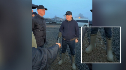 Бектенов резеңке етік киіп СҚО-ның су тасқынына дайындығын тексеріп жүр