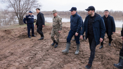 Олжас Бектенов батыс өңірлердегі гидроқұрылыстардың жай күйін тексерді