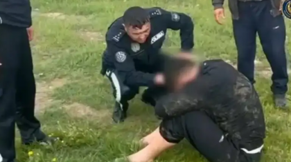 «Құлынын судан шығармақ болған»: Түркістан облысында суға батып бара жатқан азамат құтқарылды