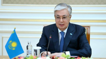 Тоқаев мемлекеттік қызметшілерді кәсіби мерекесімен құттықтады