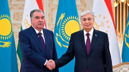 Мемлекет басшысы Тәжікстан президентімен кездесті