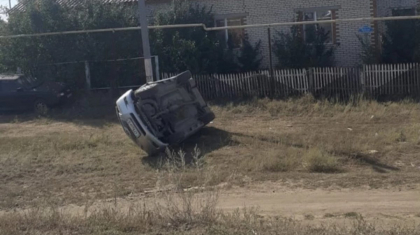 БҚО-да жасөспірім жүргізген көлік аударылып қалды