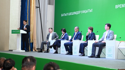 Халықтық штаб мүшелері ақтөбеліктермен АЭС бойынша пікір алмасты
