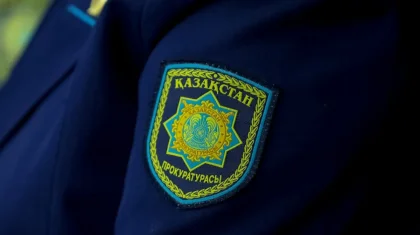 Жамбыл облысында алаяқтық жасады деген күдікпен прокуратура қызметкері ұсталды