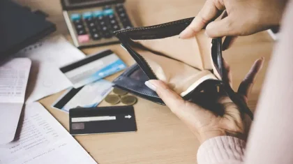 Ресейден жиһаз жеткіземін: кәсіпкер ондаған адамды 20 млн теңгеге алдап кеткен