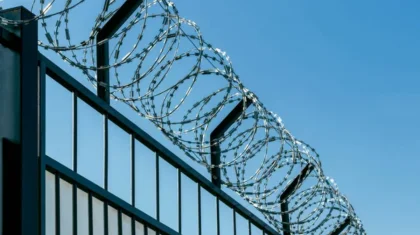 Павлодарда мерзімінен бұрын босап шыққан екі жігіт қайта қамауға алынды