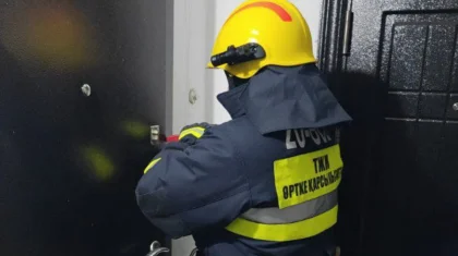 Оралда бір жасар бала жалғыз өзі пәтерде құлттанып қалған (ВИДЕО)