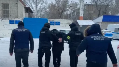 25 жыл бұрын екі адамды жазым қылған қылмыскерлер сот алдына келді