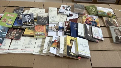 «Артық білім кітапта»: Абай облысының ауыл мектептеріне 13 мыңнан аса кітап таратылды