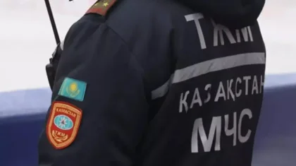 Түркістан облысында 50 метр тереңдіктегі аңғарға түскен турист қайта шыға алмай қалған