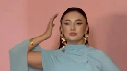 «Етегі қысқарып барады»: Мадина Сәдуақасова қысқа киінемін деп сынға қалды (ВИДЕО)
