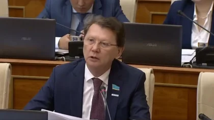 «Ауыл – босап бара жатқан кеңістікке айналады»: депутат өзекті мәселе көтеріп, Үкімет басшысына сауал жолдады