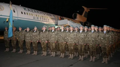 Мәскеуде әскери парадқа қатысқан жауынгерлер елге оралды