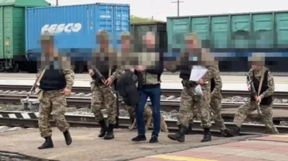 Қазақстанда ішімдікке мас адам серіктесін аяусыз пышақтап, Ресейге қашып кеткен