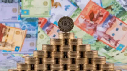Астанада халықтан 286 млн теңге жинаған әйел сотталып кетті