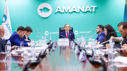 «AMANAT»: энергетикалық жүйеге көшу кезінде экология мен адамдарға қамқорлық жасалуы керек