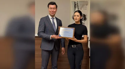 Қытайлық блогер қыз Қазақстанның туризм елшісі болды
