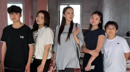«Үмітімізді үзген жоқпыз»: Қайрат Нұртастың әйелі соттасып, әрең қайтарған үйін жөндеуді бастады