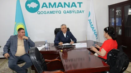 Жетісу облысында Мәжіліс депутаты азаматтарды жеке қабылдады