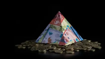 Көкшетауда «Qnet» қаржы пирамидасын құрған екі жігіт сотталып кетті