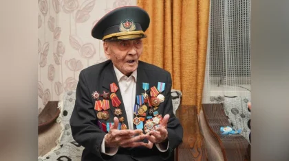Тоқаев ҰОС ардагері Әбдіғали Қаймолдиннің отбасына көңіл айтты