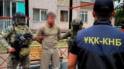 Бір ай жасырынып жүрген: Алматыда кісі өлтірді деген күдіктілер ұсталды