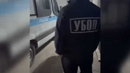 Қарағанды облысында тұрғындарды бопсалаған қылмыстық топ ұсталды