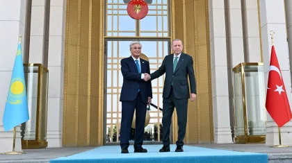 Тоқаевты Анкарадағы Президент сарайында салтанатты қарсы алу рәсімі өтті