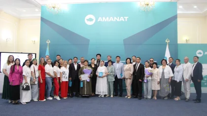 Абайдың 180 жылдығына орай «AMANAT» партиясының белсендісі «Қара сөздер» аудио жинағын әзірледі