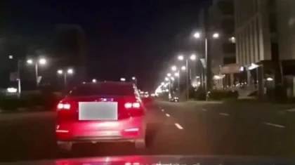Астанада бозбала ішіп алып, әпкесінің көлігін айдап кеткен (ВИДЕО)