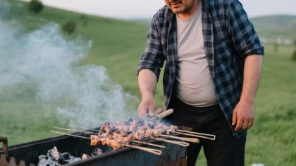 Жамбылда біреудің кәуап пісіретін мангалын ұрлап кеткен жігіт 4,6 жыл түрмеде отыратын болды