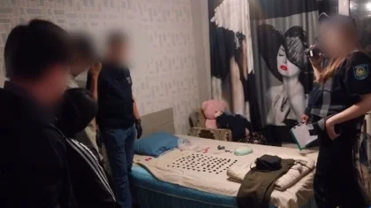 БҚО-ға барып, 85 пакет есірткі сатпақ болған Астана тұрғыны ұсталды