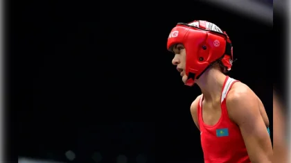 Карина Ибрагимова бокстан Әлем чемпионатында алғашқы жекпе-жегінде жеңіске жетті