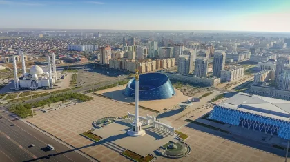 «Бір қаланың тұрғындарына пара-пар»: Тоқаев Астанада «артық жүрген» 400 мың адам бар дейді