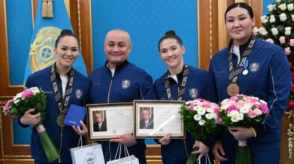 Тоқаев әлем чемпионатында медаль алған боксшыларды арнайы марапаттады