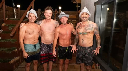 Қазақтар Backstreet Boys әншілерін моншаға түсіріп, Америкаға шығарып салды