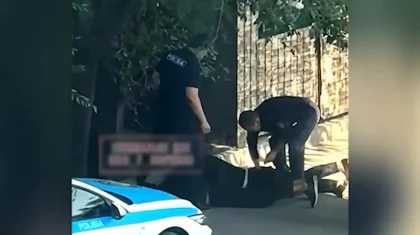 Алматы полициясы жерде жатқан адамның қалтасына есірткі салғаны рас па (ВИДЕО)