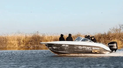 Шұғыл: Атырауда Ұлттық қауіпсіздік комитетінің қайығына төрт адам шабуыл жасады
