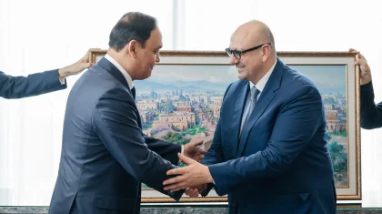 Қуаты 1 ГВт ЖЭС: Ербол Қарашөкеев Masdar компаниясының бас атқарушы директорымен кездесті