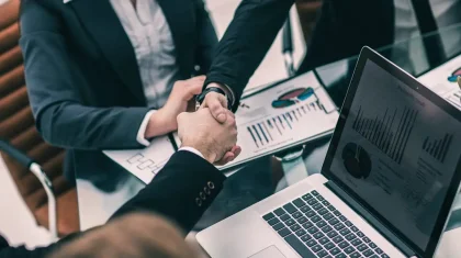 Қазақстандағы кей адамдар 1,5 миллион теңге көлемінде тегін грант ала алады