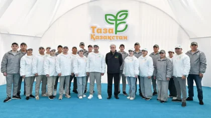 «Отан үшін қызмет етуге тиіспіз»: Президент белсенді жастарға алғыс айтты