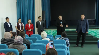 «Құқықтық көмек»: әкім қоғамдық қабылдаудан кейін бірден көпбалалы ананың мәселесін шешуге кіріскен