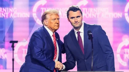 Трамп қайтыс болған жақтасы туралы жағымсыз пікір жазған шетелдіктердің визасын тартып алды