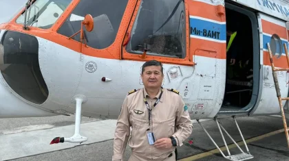 «Жаңа туған сәбилерді ауруханаға жеткіземіз»: ТЖМ ұшқышы Қалдыбек Асанов