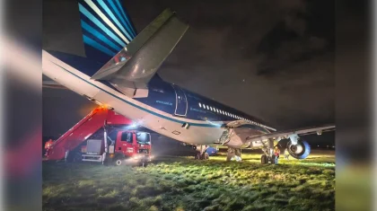 AZAL ұшағы Санкт-Петербургтен шыға сала қайта қонуға мәжбүр болды