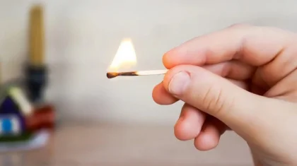 Семейде бір үйдің төрт баласы тірідей жанып кете жаздады – олар сіріңкемен ойнаған