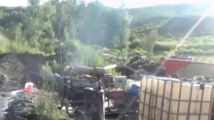 Шығыс Қазақстанда екі жыл бойы заңсыз алтын қазғандар ұсталды (ВИДЕО)